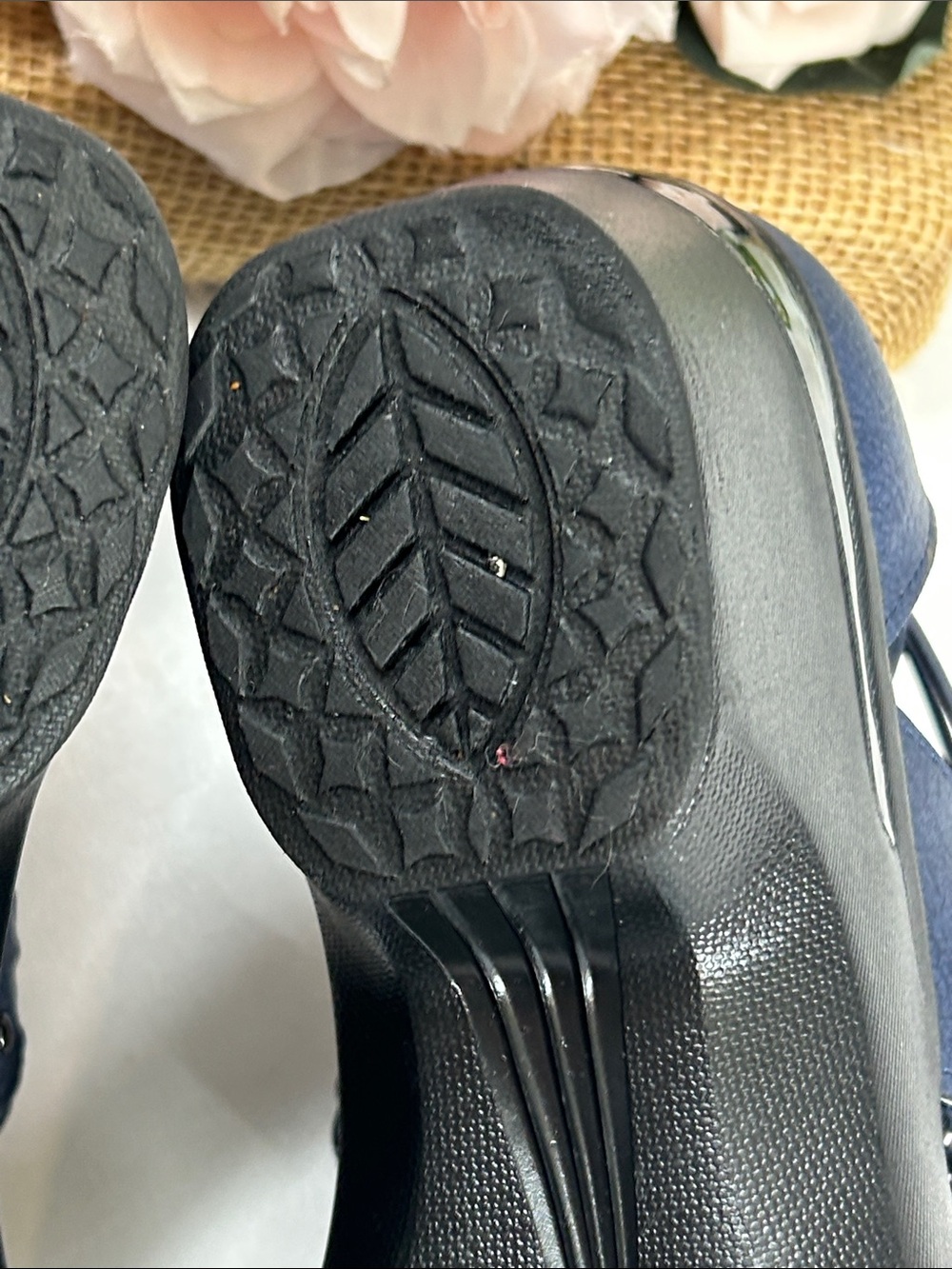 Comfort Stretch Navy Women’s Sandals with Supportive Straps - Picture 10 of 12